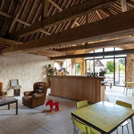 Lodge De La Grande Noe Les Epasses