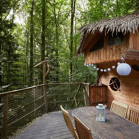 De La Grande Noe Деревянный коттедж