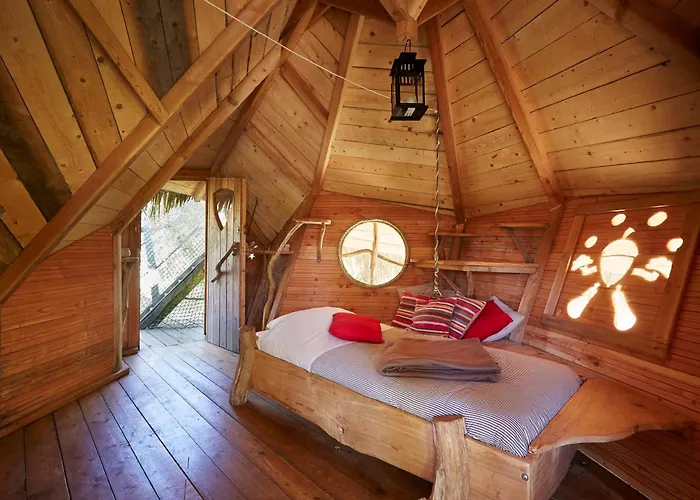 De La Grande Noe Lodge Les Epasses